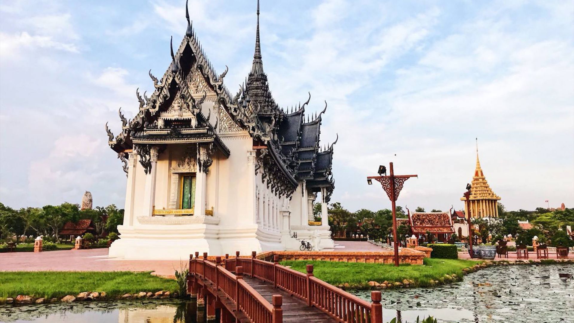 bangkok temple tour price