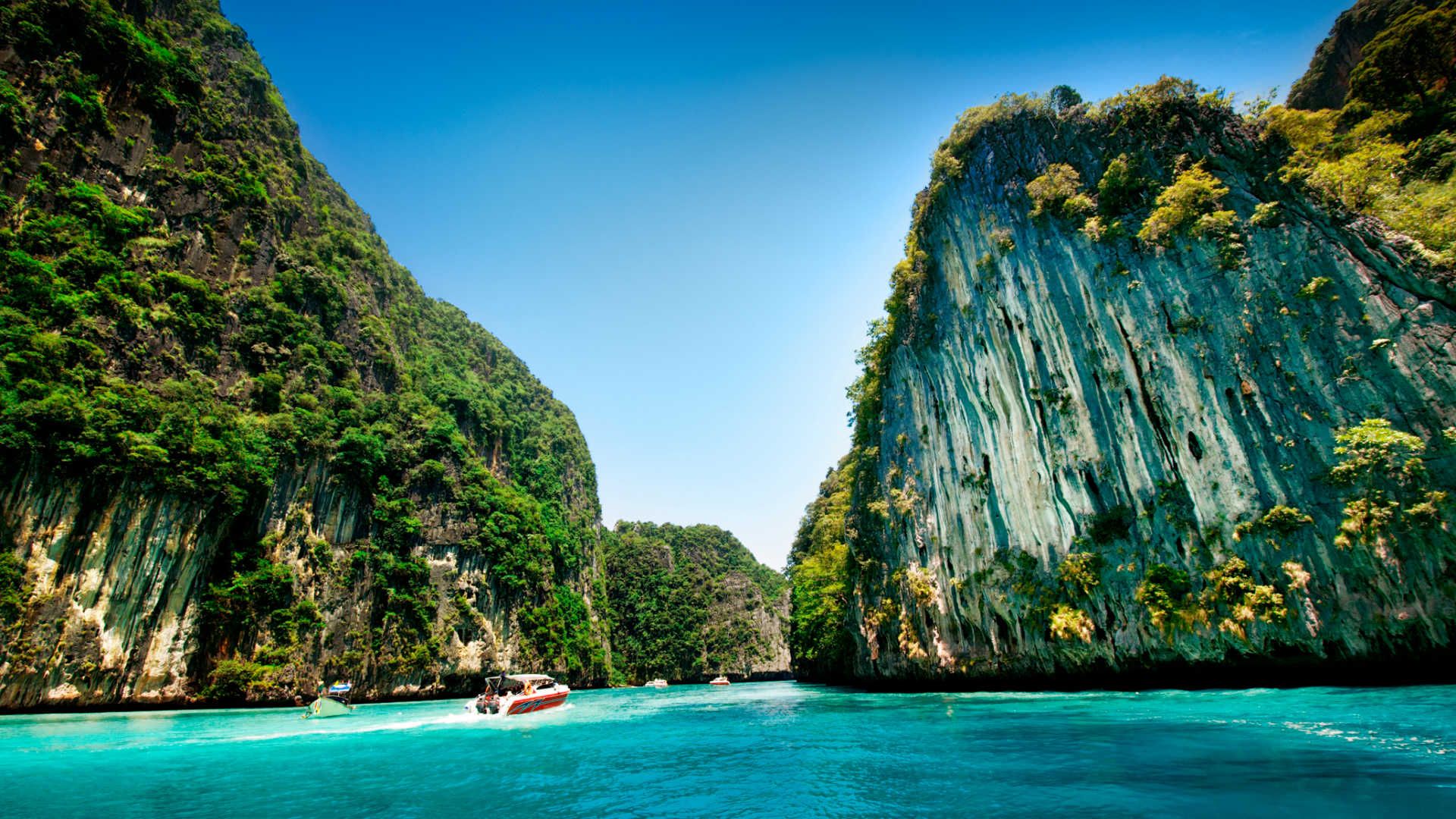 Phuket Phi Phi By Sea Angel Cruise Excursion Price: ฿999 - Viagotour.com